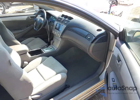 2004 Toyota Camry Solara Se z USA, uszkodzony, nr VIN 4T1CE38P04U910713